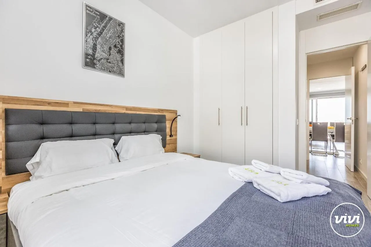 Vivi Homes - Han Pool, Golf & Terrace Estepona Apartmán