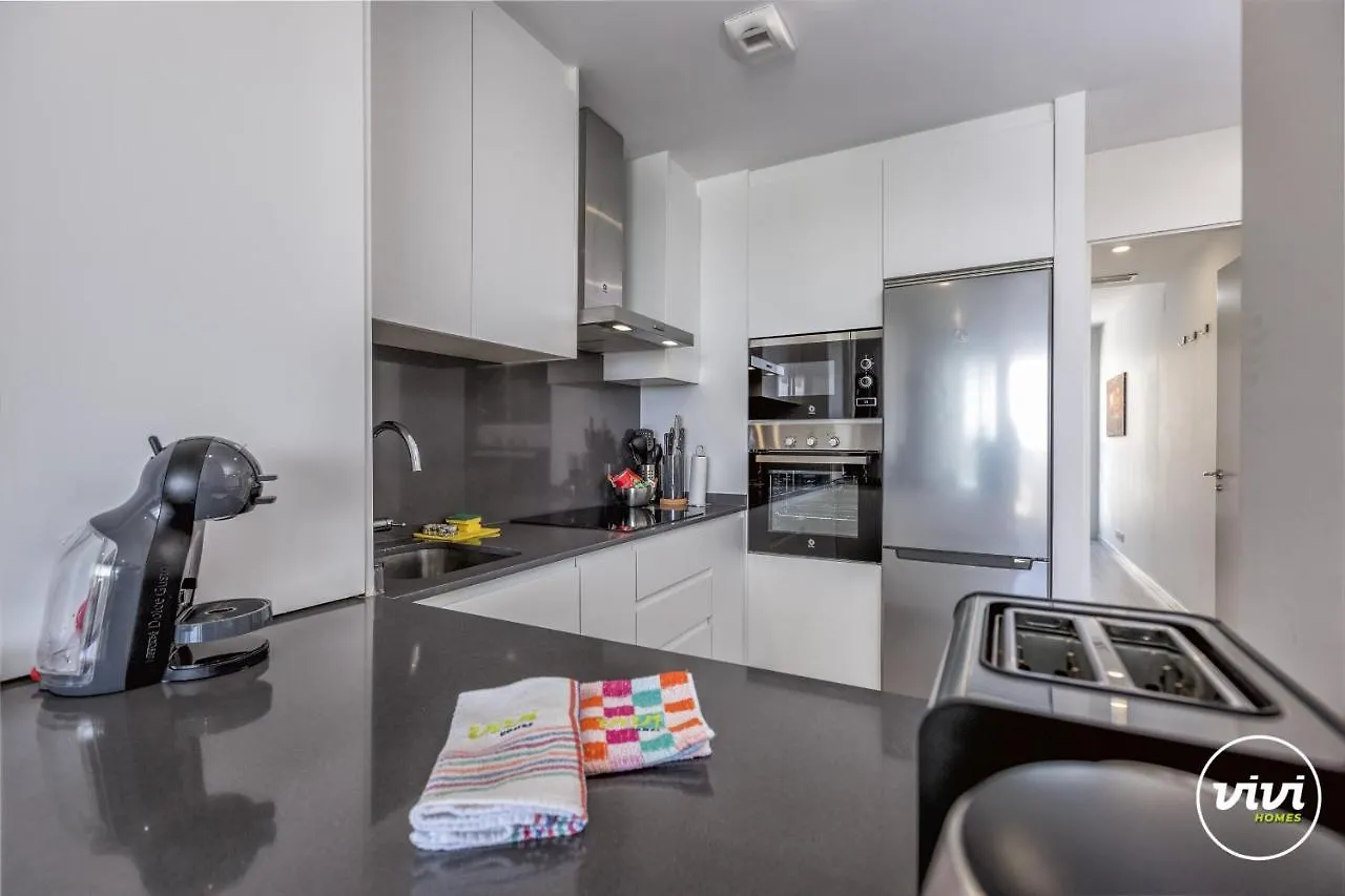 Vivi Homes - Han Pool, Golf & Terrace Estepona Apartmán