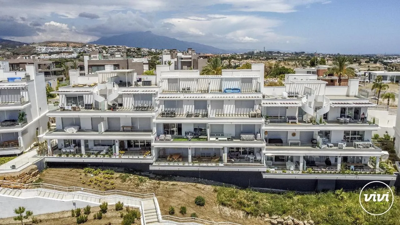 Vivi Homes - Han Pool, Golf & Terrace Estepona